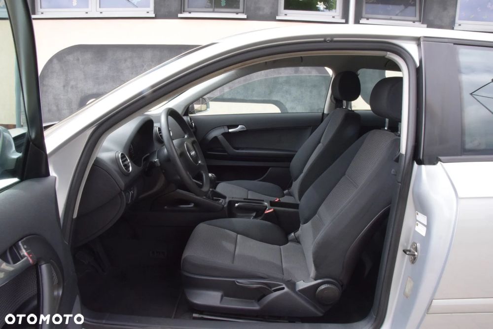 Audi A3 3-drzwiowe - 12
