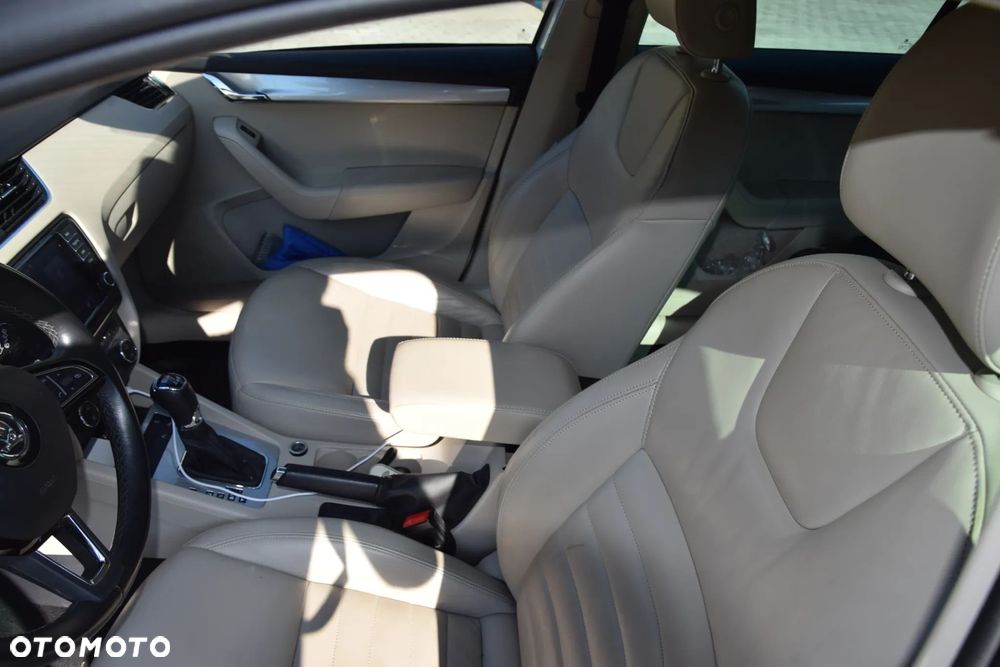 Skoda Octavia 2.0 TDI 4x4 Elegance DSG - 16