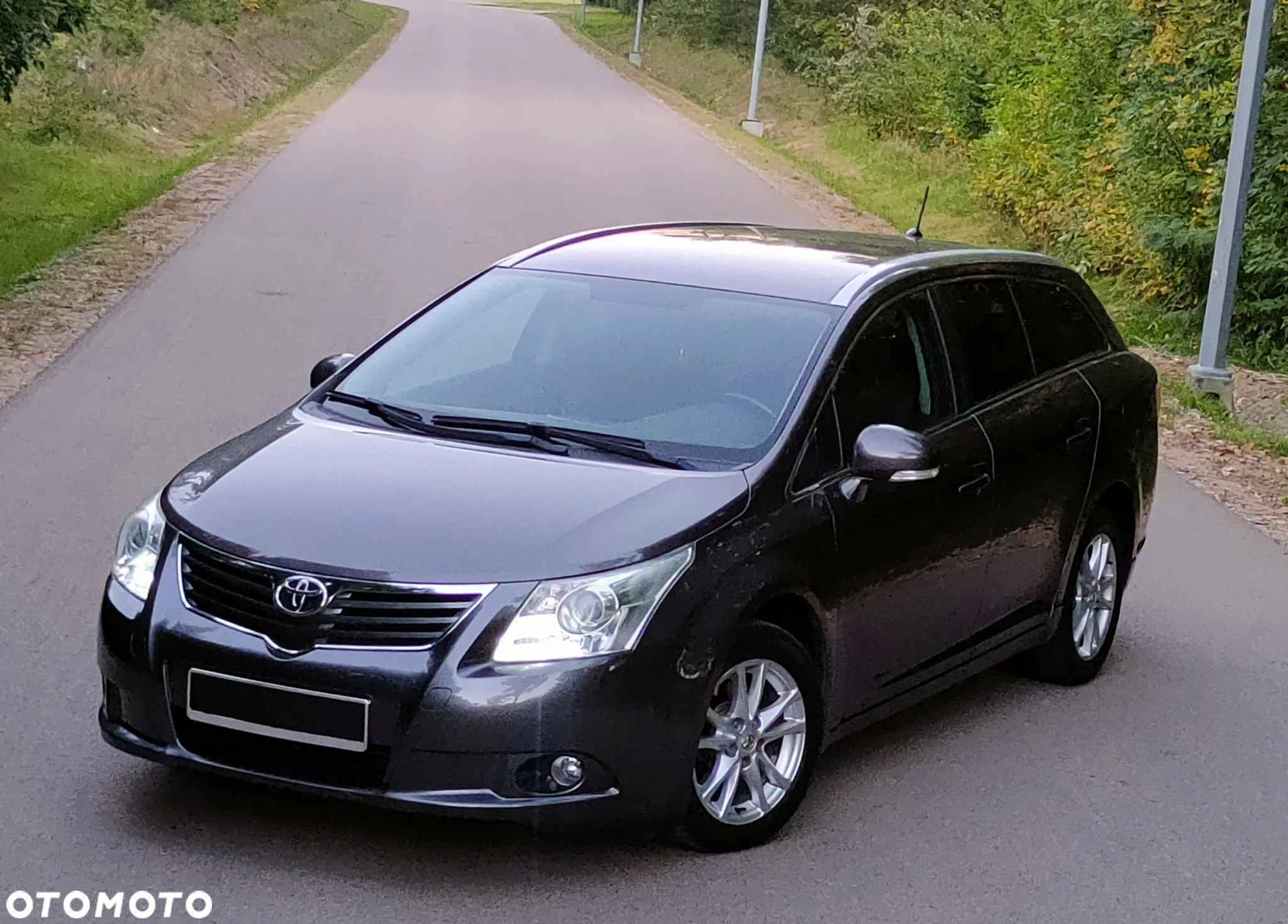 Toyota Avensis 1.8 Sol plus NAVI - 34