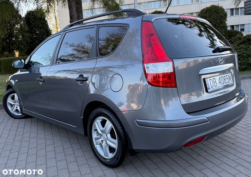 Hyundai i30 i30cw 1.6 Edition Plus - 29
