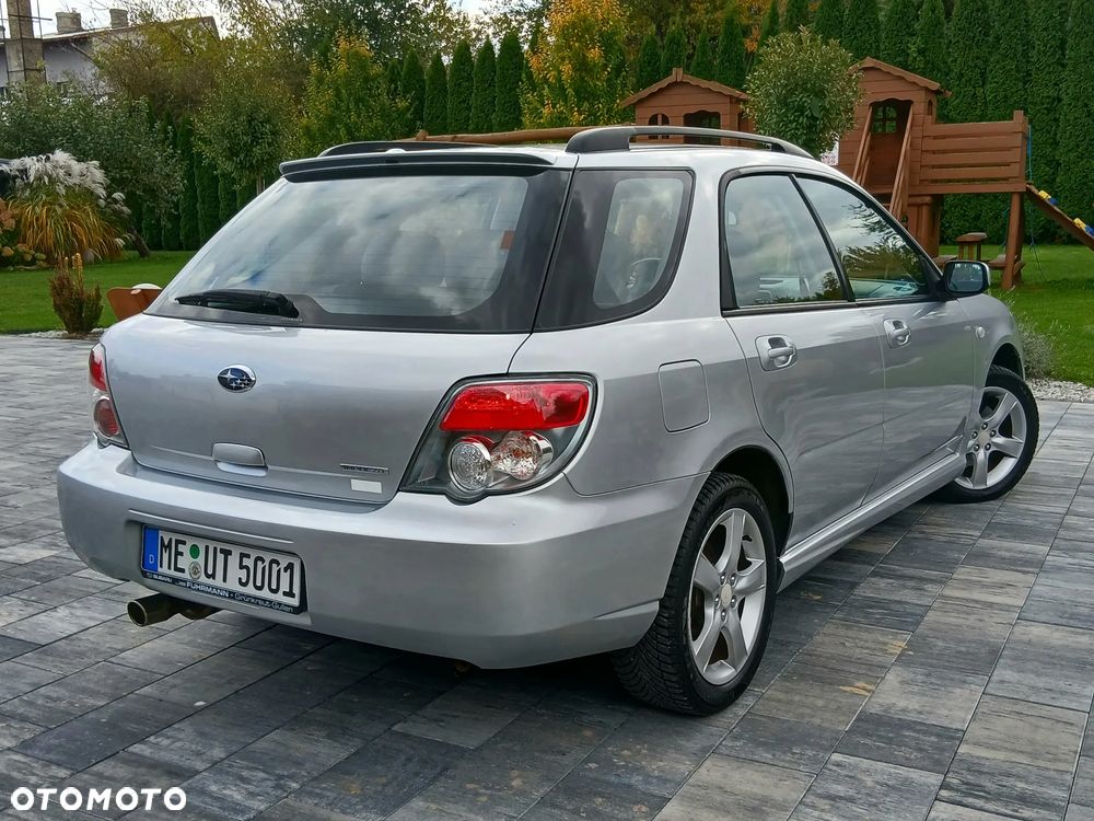 Subaru Impreza SW 2.0 RS - 12