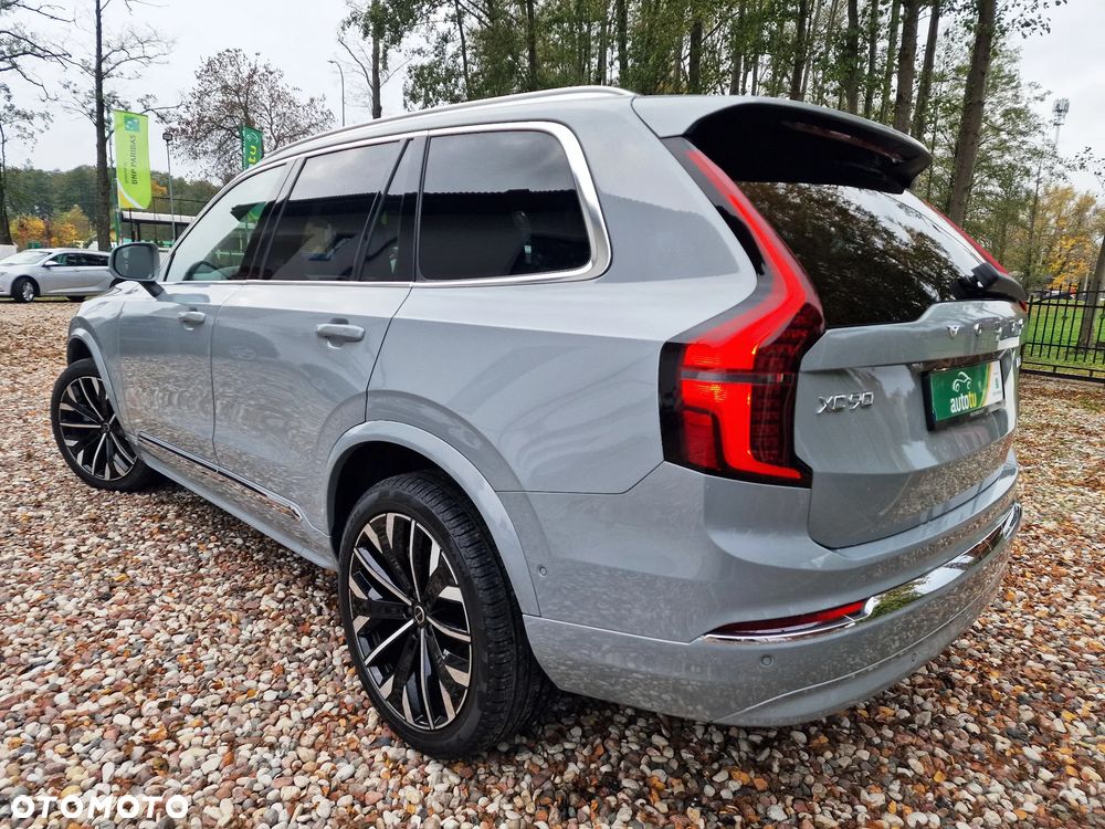 Volvo XC 90 - 4