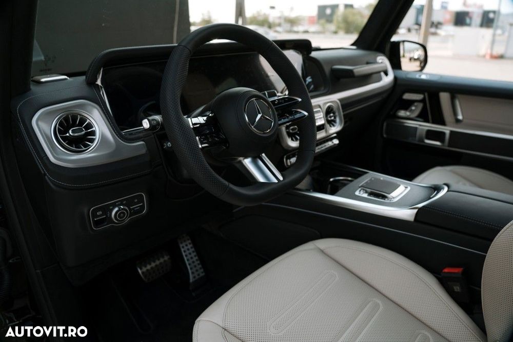 Mercedes-Benz G - 12