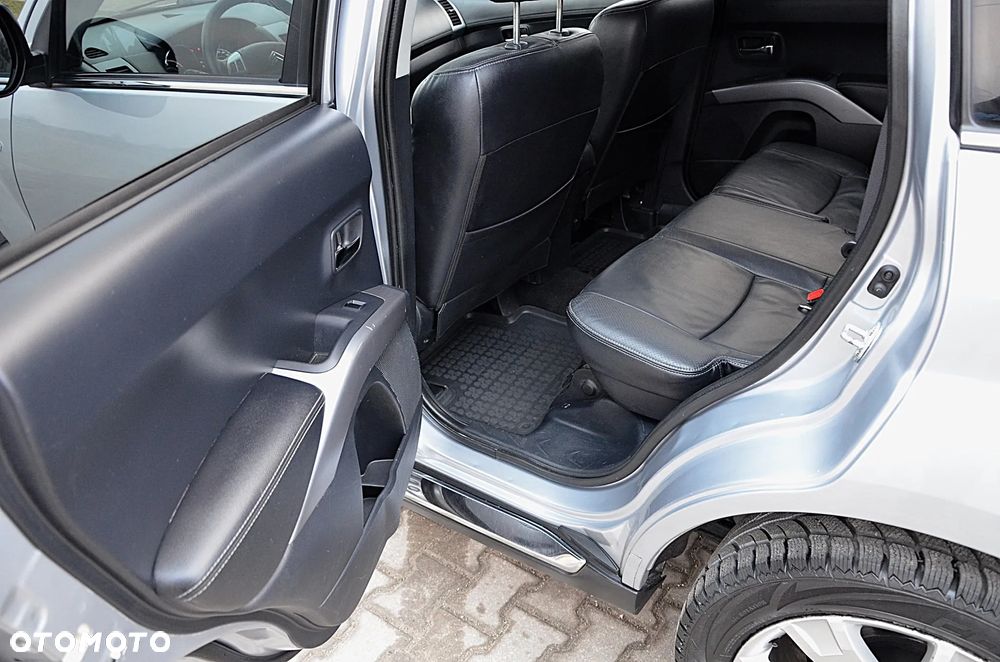 Citroën C-Crosser 2.2 HDi Exclusive DCS - 23