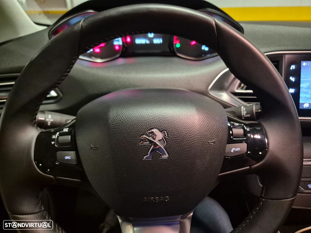 Peugeot 308 SW 1.5 BlueHDi Active - 24