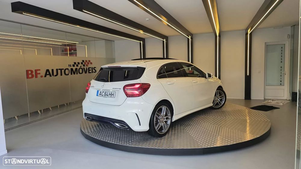 Mercedes-Benz A 200 d AMG Line - 4