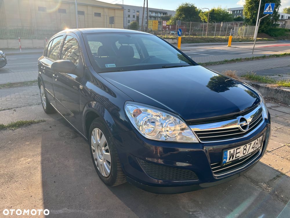 Opel Astra 1.4 - 3
