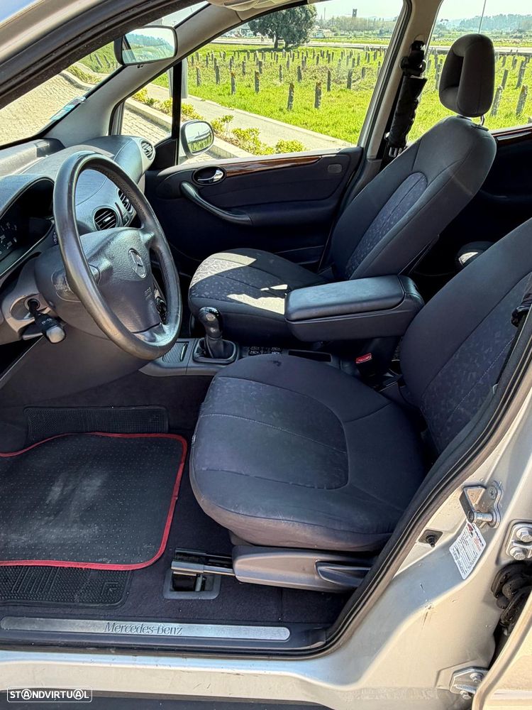 Mercedes-Benz A 170 - 13