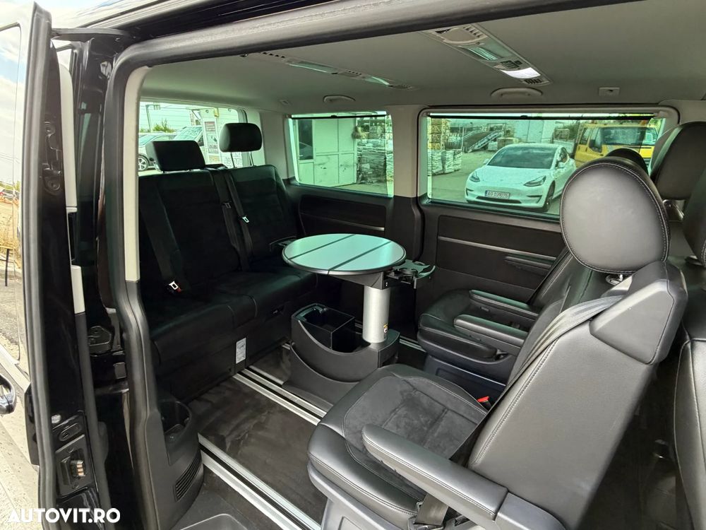 Volkswagen Multivan - 8