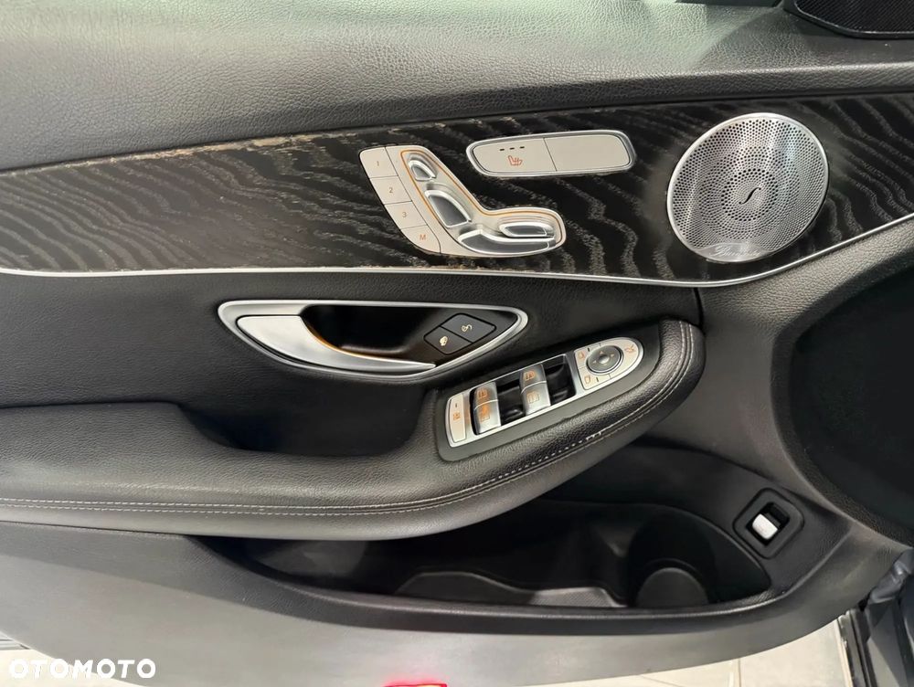 Mercedes-Benz Klasa C 300 7G-TRONIC - 8