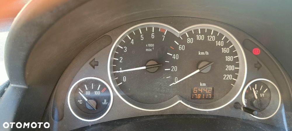 Opel Corsa - 5