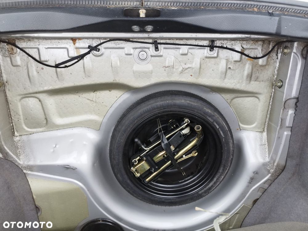 Volkswagen Passat 2.0 GL - 20