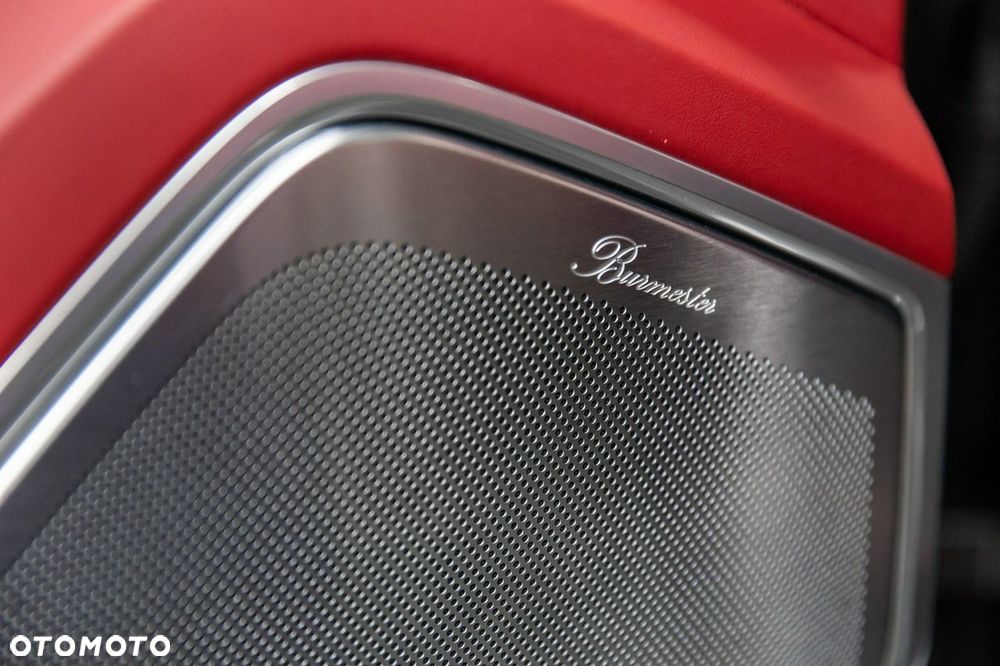 Porsche Cayenne - 32