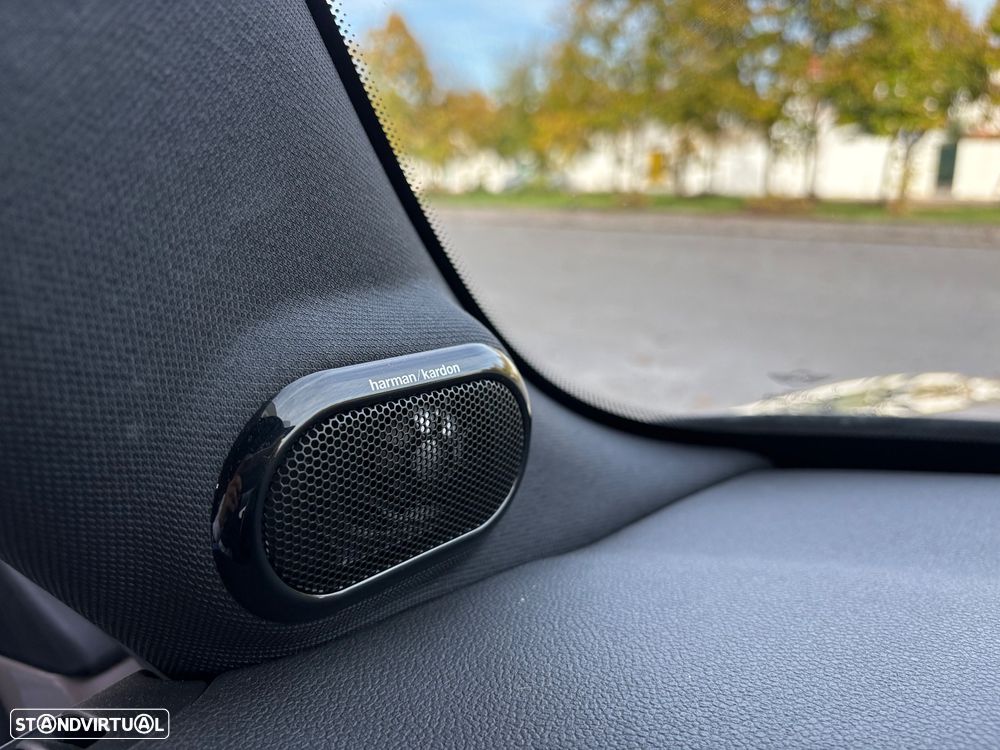 MINI 3 Portas Cooper S Premium Extra Yours Auto - 17