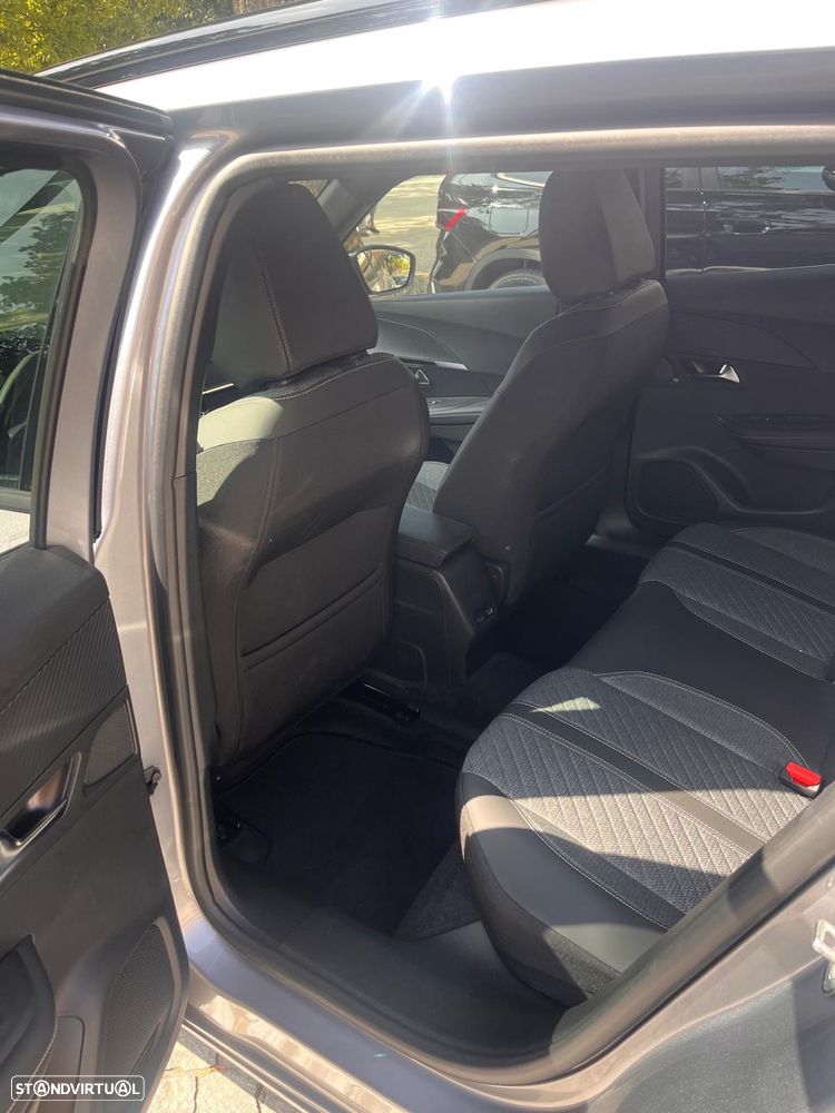 Peugeot 2008 1.2 PureTech Allure Pack - 15