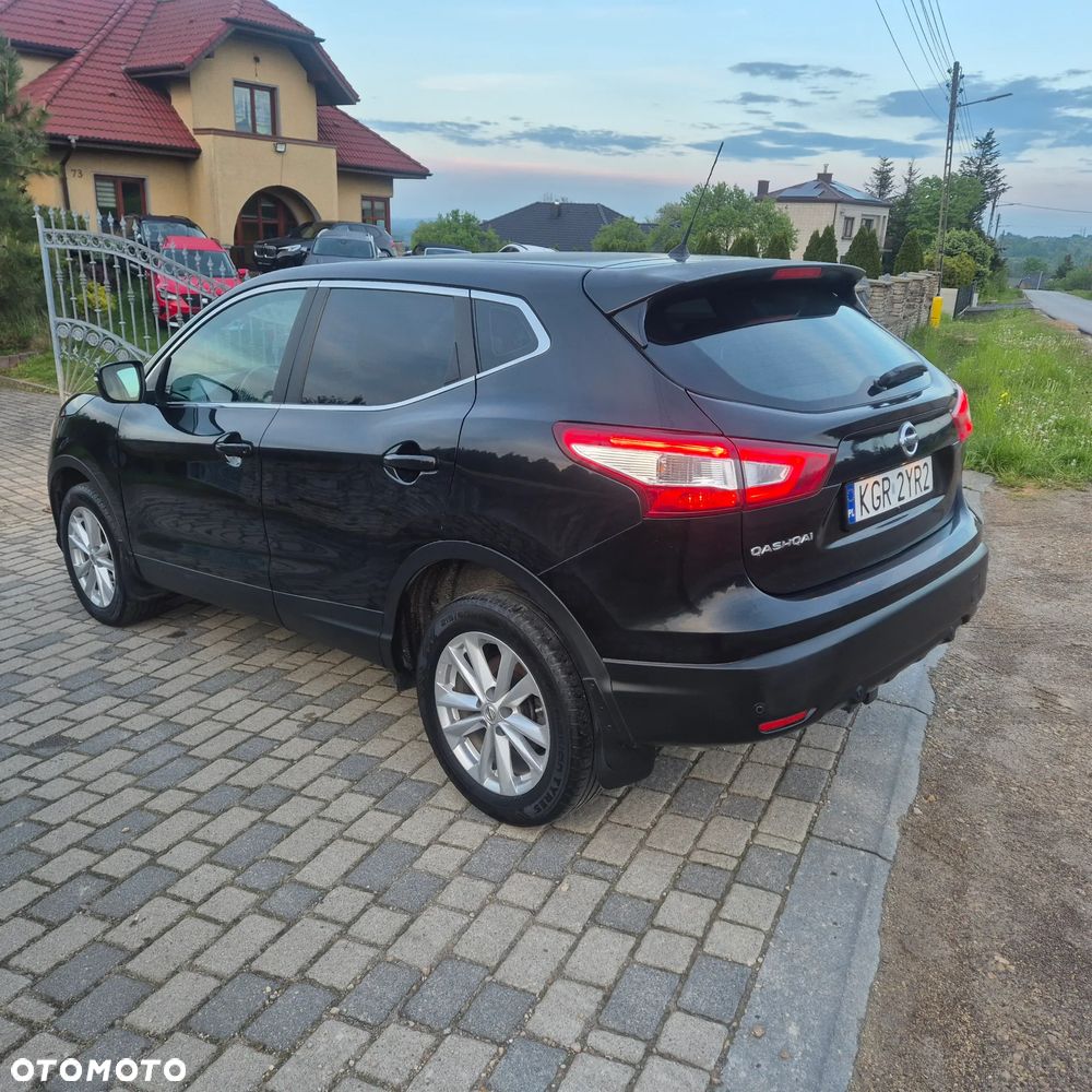 Nissan Qashqai 1.6 dCi 4 x 4 DPF Start/Stop I-Way - 11