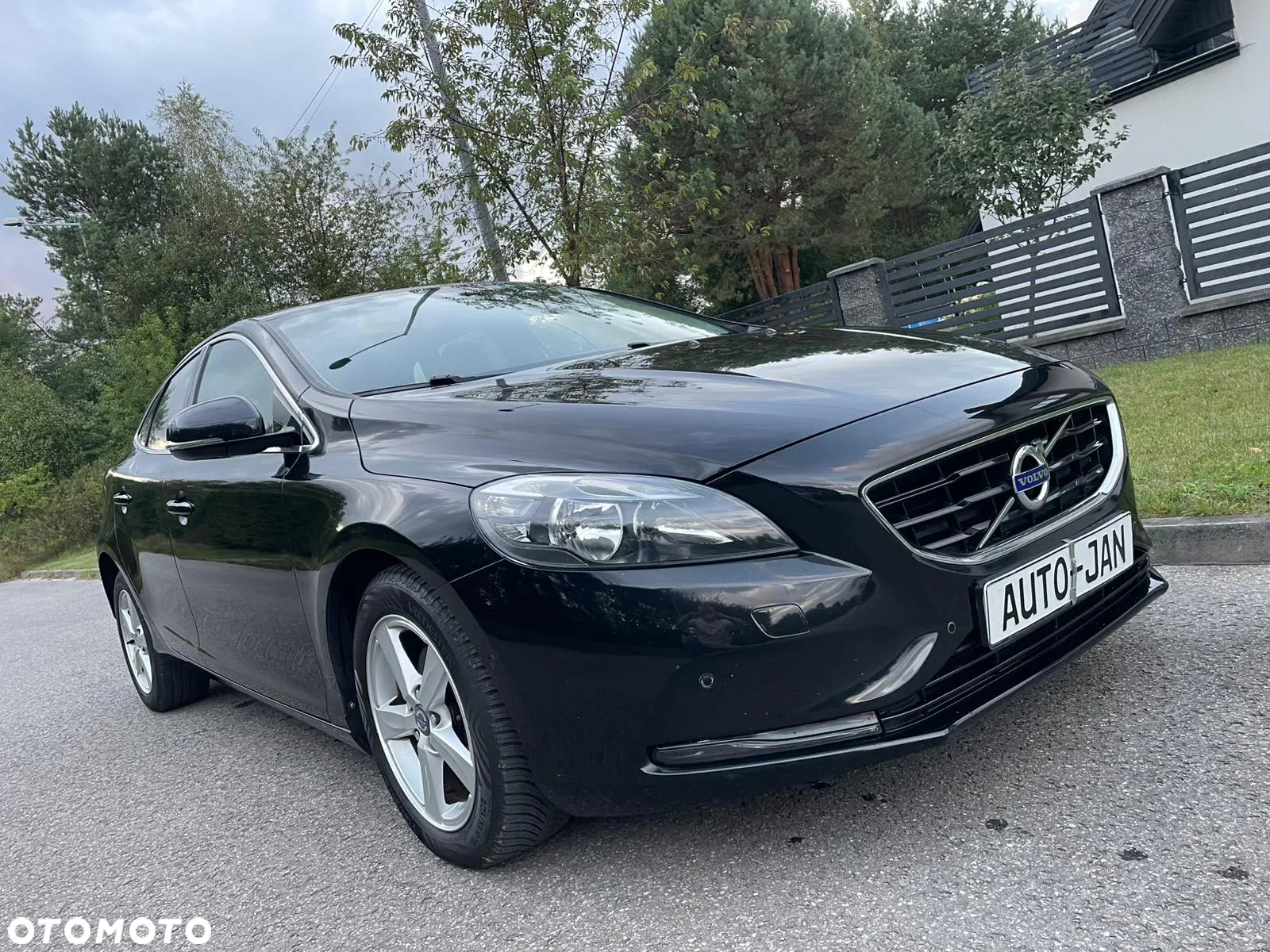 Volvo V40 D2 Summum - 3