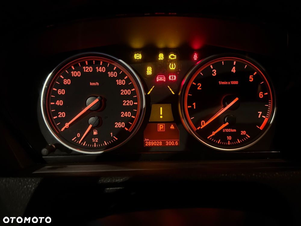 BMW X5 xDrive50i Edition Exclusive - 13