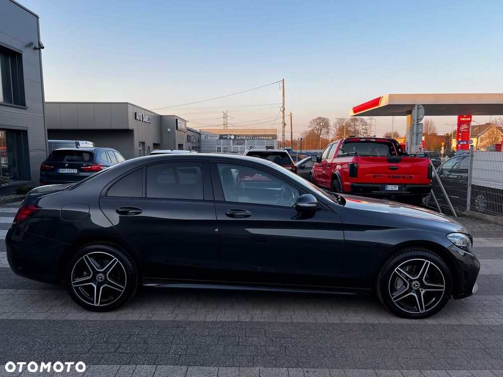 Mercedes-Benz Klasa C 200 4MATIC 9G-TRONIC - 3