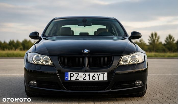 BMW Seria 3 318d - 1