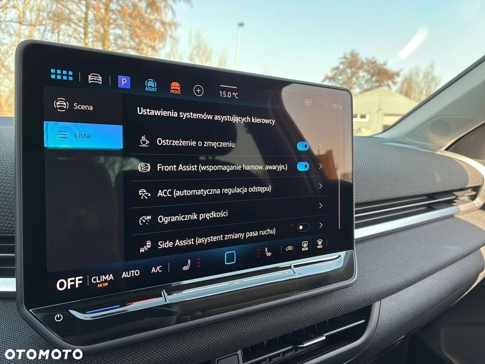 Volkswagen T-Roc - 22