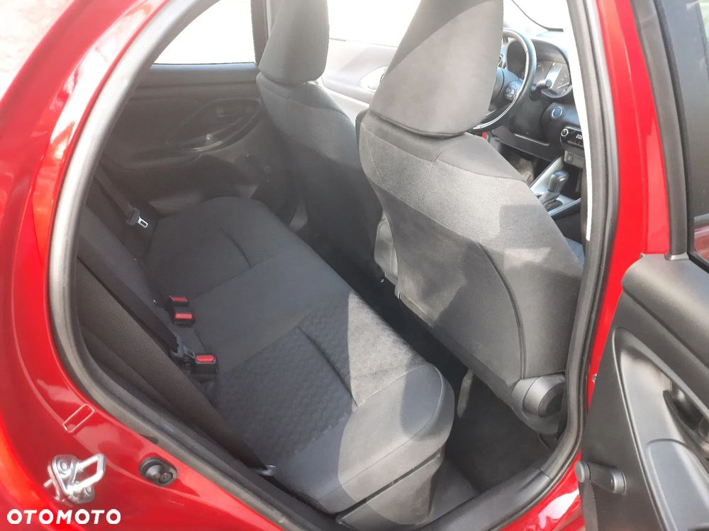 Toyota Yaris Hybrid 1.5 Executive - 16