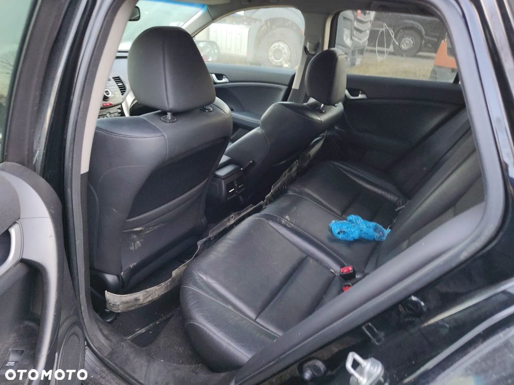 Honda Accord - 8