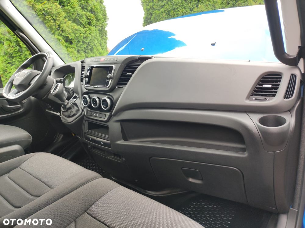 Iveco 35C21 Rama do zabudowy, HI-MATIC Full Led, na poduszkach - 15