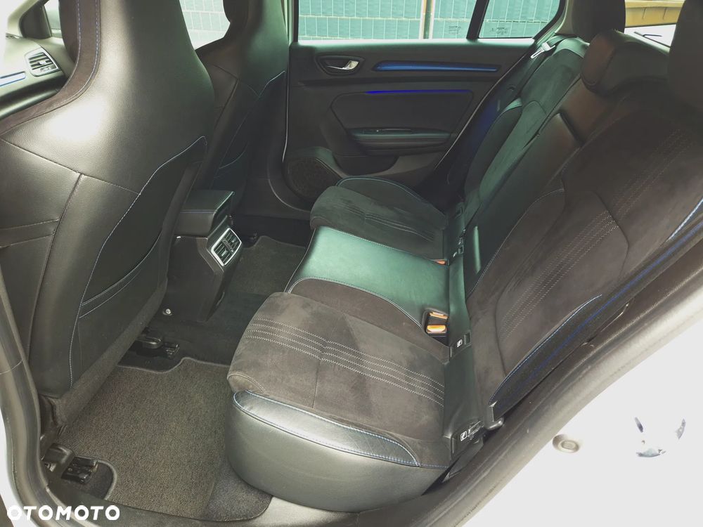 Renault Megane 1.6 TCe GT EDC - 26