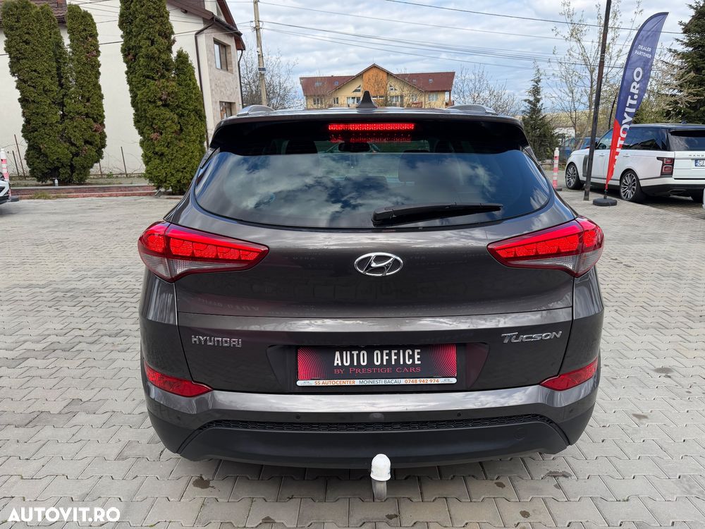 Hyundai Tucson - 10