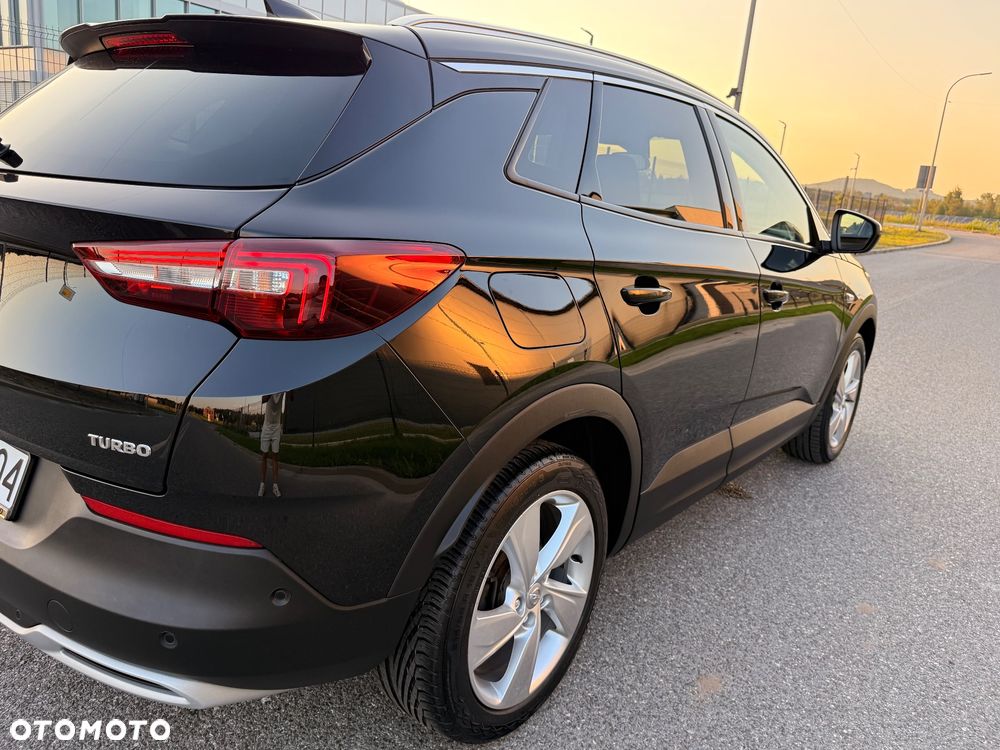 Opel Grandland X 1.6 T Ultimate S&S - 17