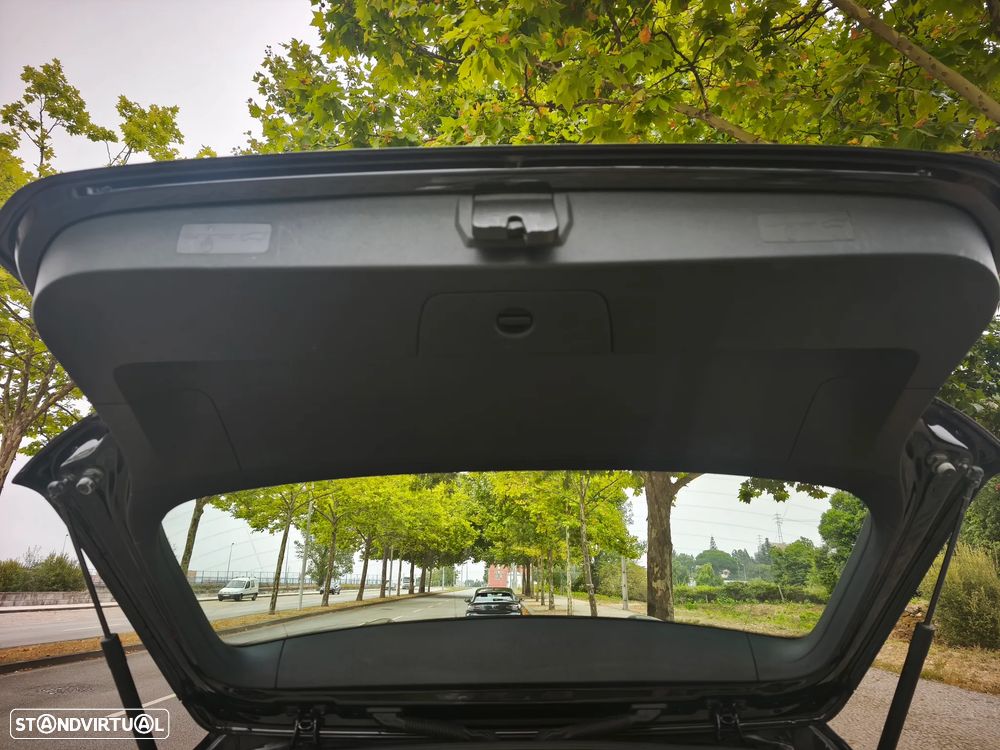 VW Golf Variant 1.6 TDi BlueMotion Confortline - 18