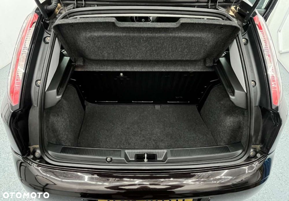 Fiat Grande Punto - 35