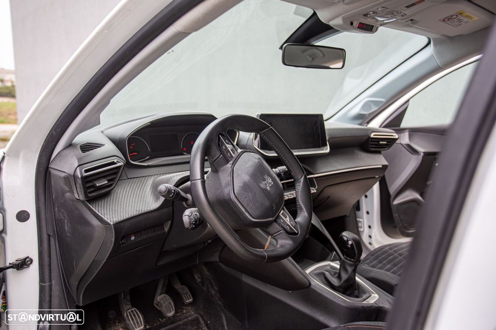 Peugeot 208 1.2 PureTech Active Pack - 11