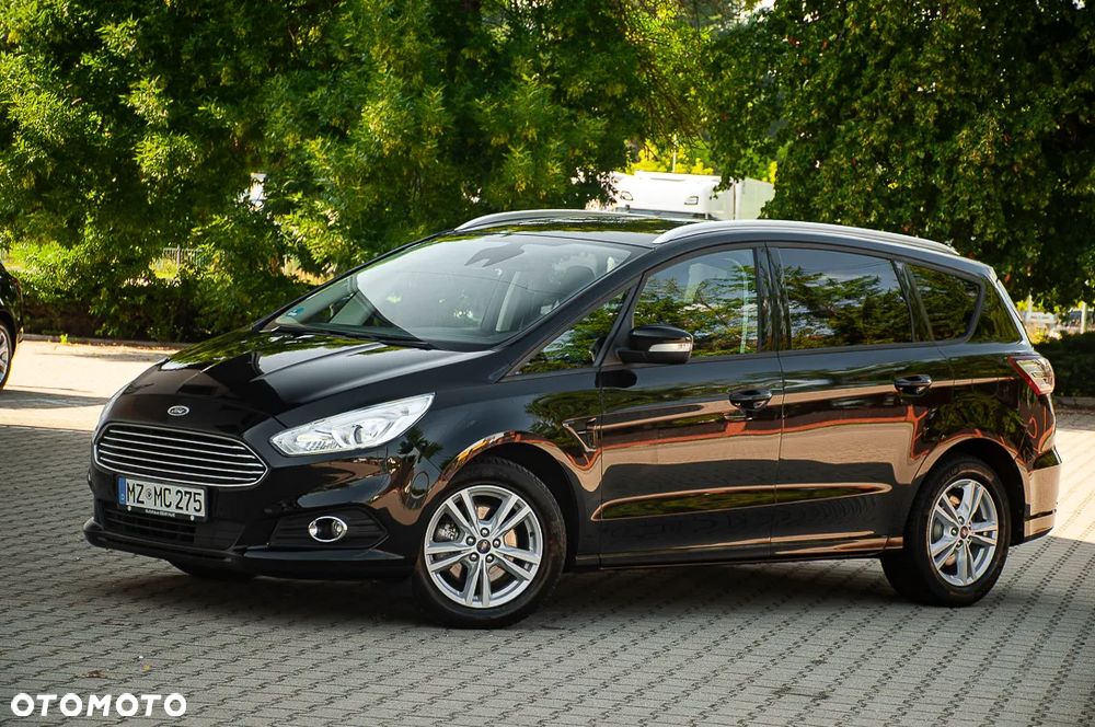 Ford S-Max - 16