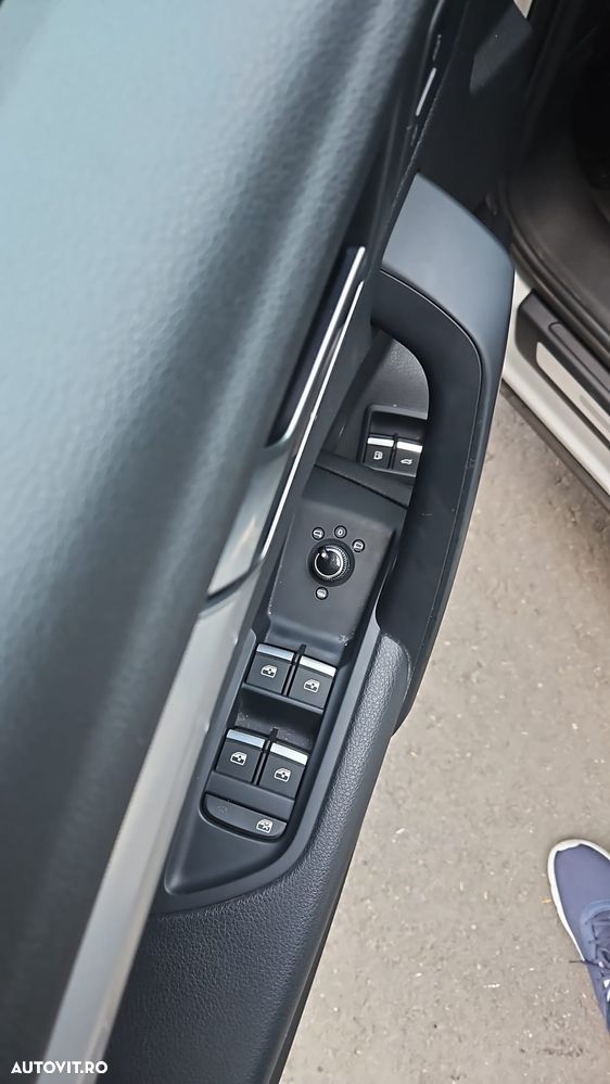 Audi Q5 2.0 TFSI S tronic Design - 8