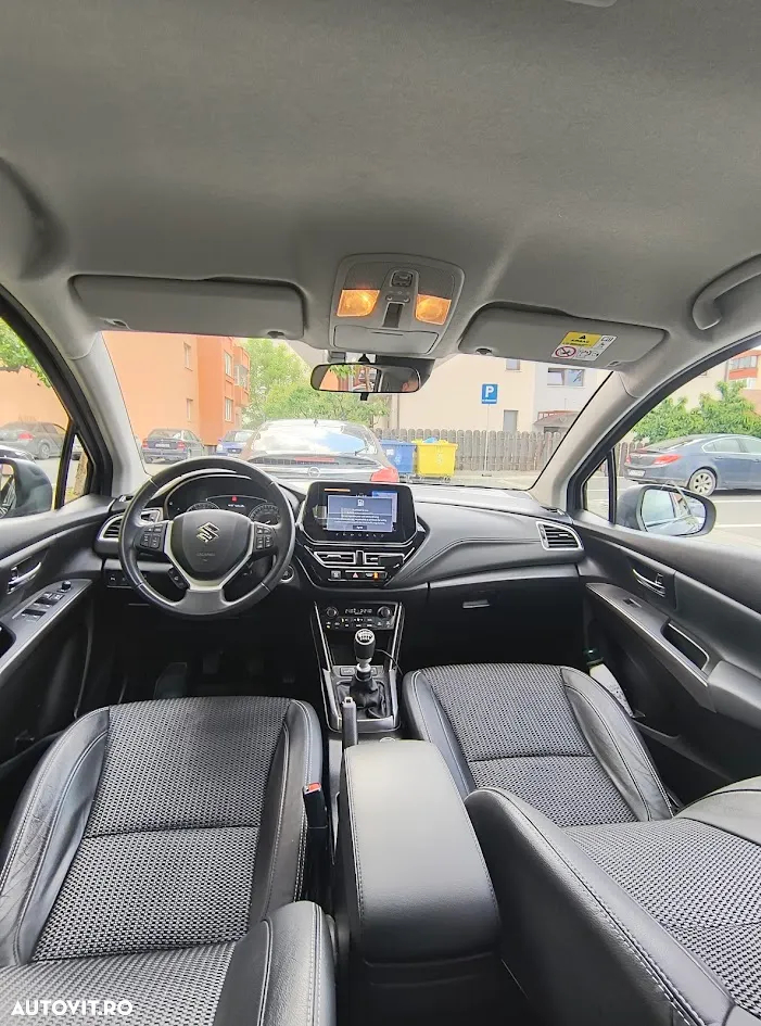Suzuki SX4 S-Cross - 11