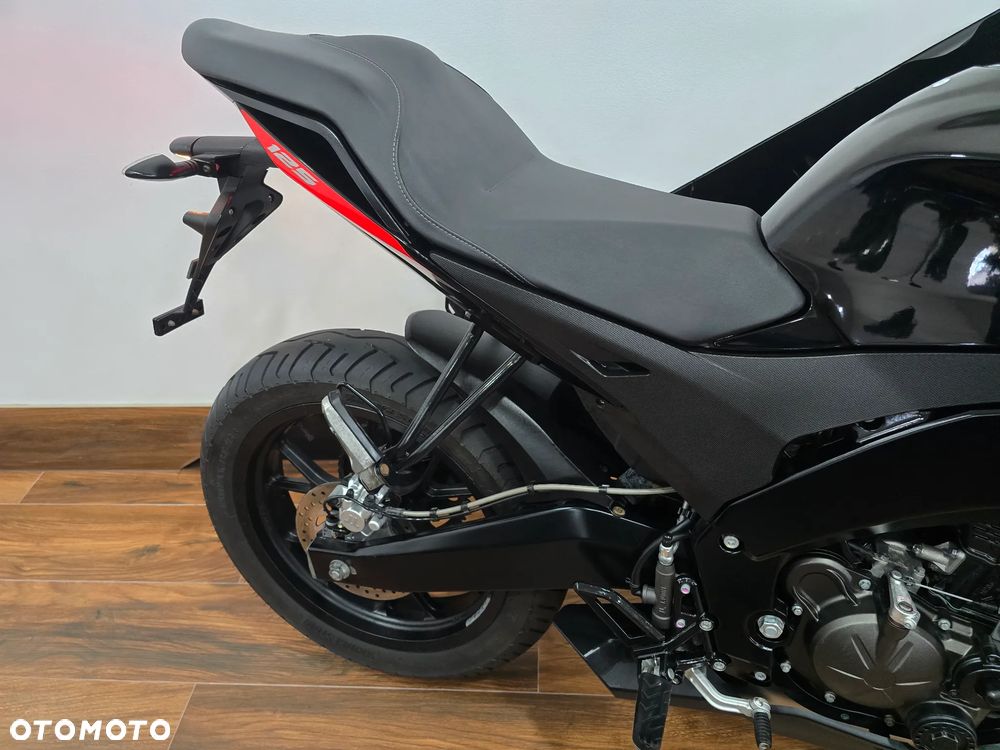 Aprilia Tuono - 26