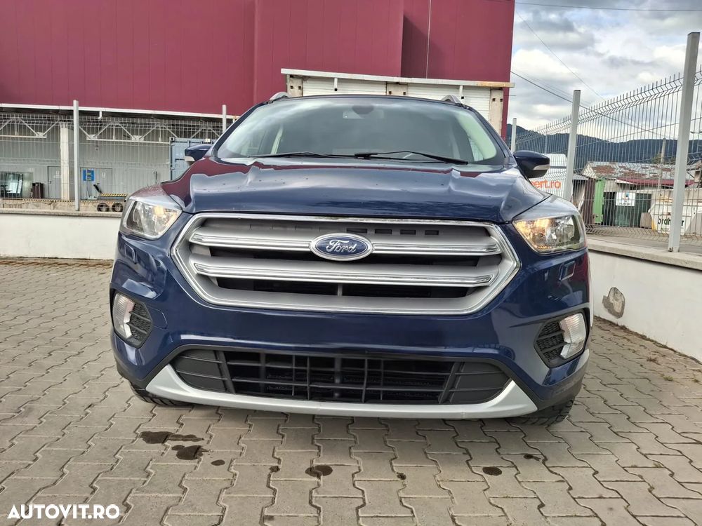 Ford Kuga - 6