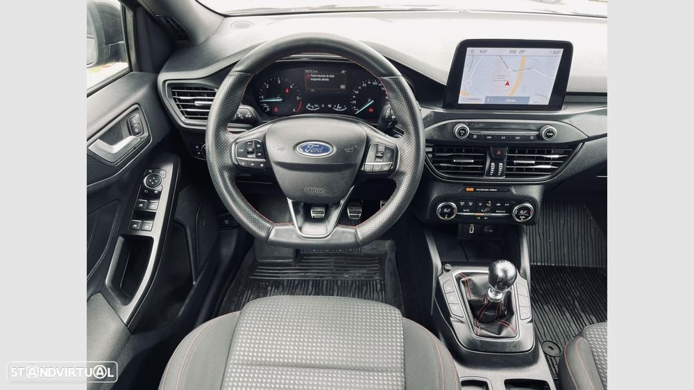 Ford Focus SW 1.5 TDCi EcoBlue ST-Line - 8