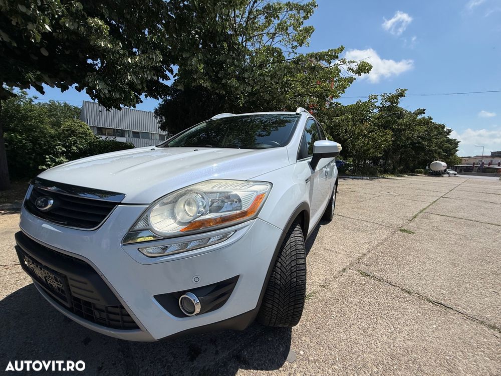 Ford Kuga 2.0 TDCi 4WD Powershift Titanium - 12