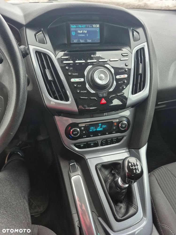 Ford Focus 1.6 EcoBoost Start-Stopp-System Champions Edition - 9