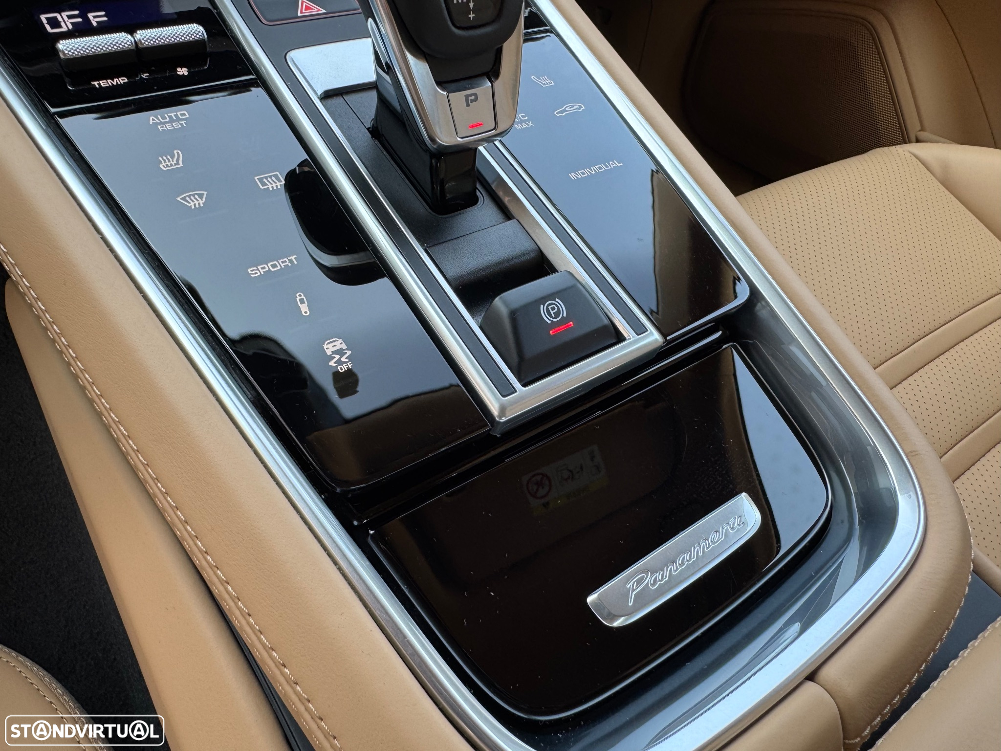 Porsche Panamera 4 S - 18