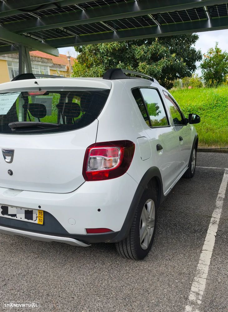 Dacia Sandero 1.5 Blue dCi Stepway - 4