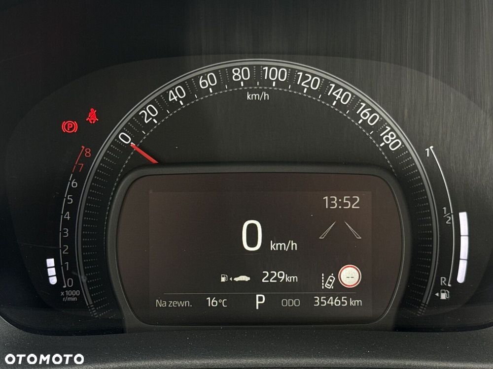 Toyota Aygo X - 15