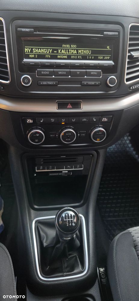 Volkswagen Sharan 2.0 TDI BlueMotion Technology Highline - 27