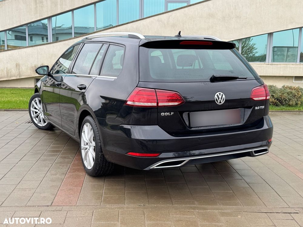 Volkswagen Golf 2.0 TDI Highline - 16