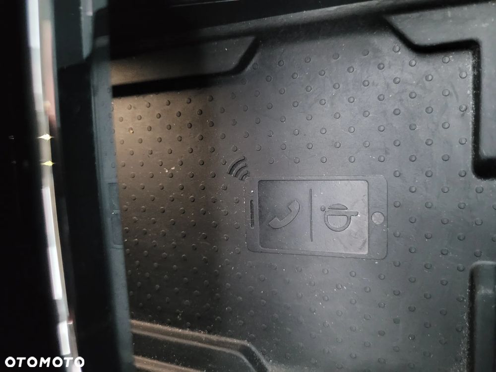 Skoda Karoq 2.0 TDI 4x4 DSG Selection - 17