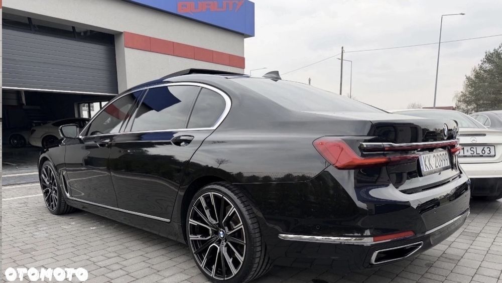 BMW Seria 7 740Li - 7