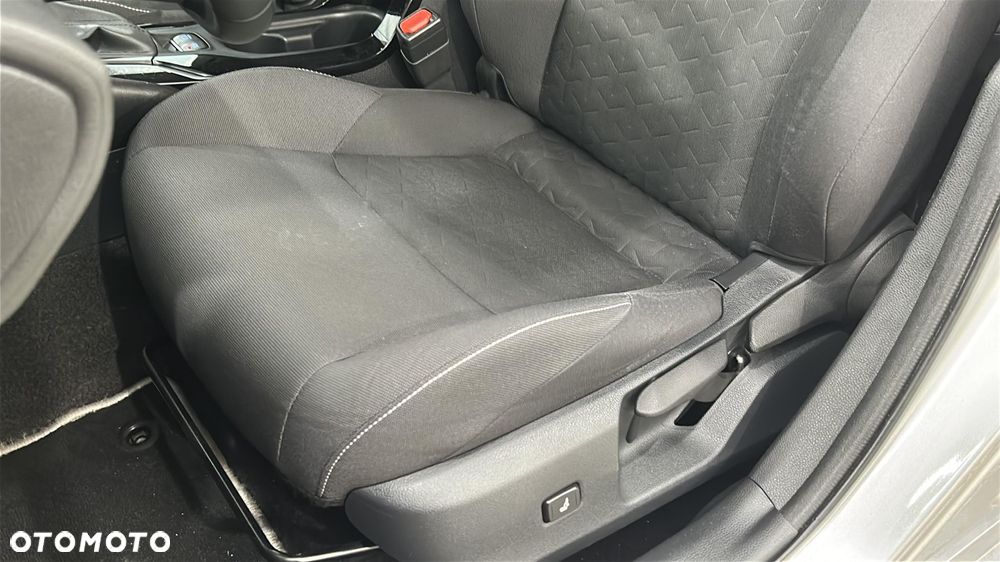 Toyota Corolla 1.8 Hybrid Comfort - 18